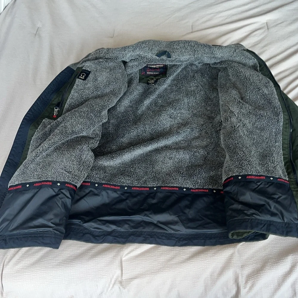 Abercrombie and Fitch Weatherproof Performance Coat - XL - Picture 4 of 7
